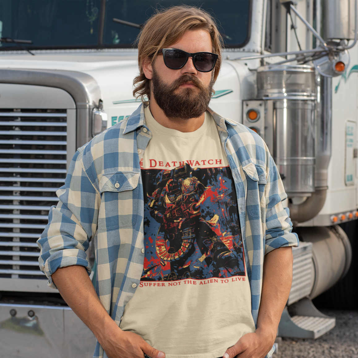 "Suffer not the alien to live" T-Shirt